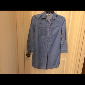 Old Navy XS/TP blue denim 1/2 button mini dress